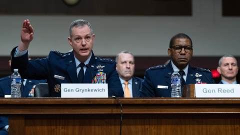 nato-assures-that-withdrawal-of-5,000-us-soldiers-in-europe-does-not-weaken-defense-capacity