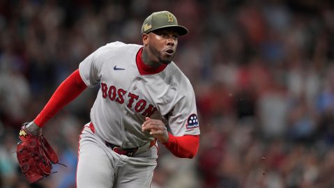 aroldis-chapman-enters-the-prime-10-of-saves-in-mlb-and-threatens-another-legendary-mark