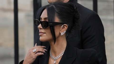 were-they-transporting-cocaine-along-with-packages-of-“skims”,-kim-kardashian’s-intimate-clothing-brand?