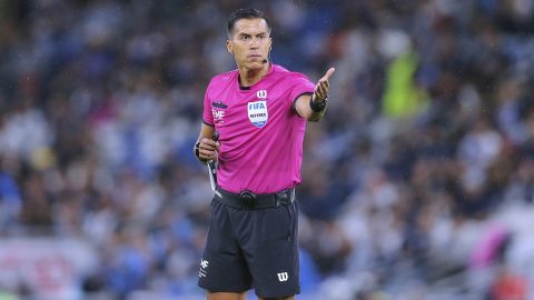 cruz-azul-does-not-back-down-and-demands-a-change-of-referee-for-the-return-of-the-grand-closing