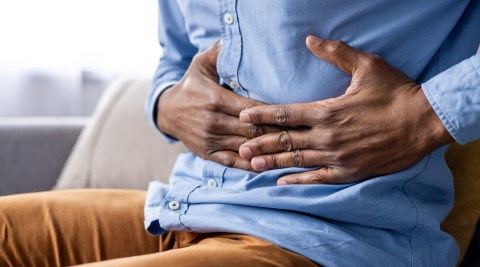 diarrhea-and-blood-in-the-stool:-when-it-is-urgent-and-what-to-do-about-this-symptom