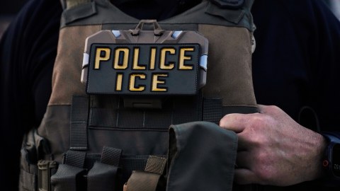 elderly-owner-of-los-angeles-car-wash-sues-ice-for-$50-million