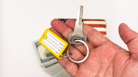 posting-a-photo-of-your-keys-on-social-networks-can-put-your-house-at-risk