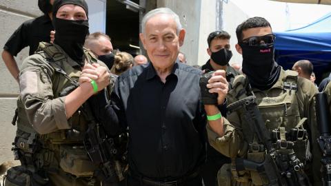 trump-calls-netanyahu-“fucking-crazy”-for-his-attack-on-lebanon,-according-to-axios
