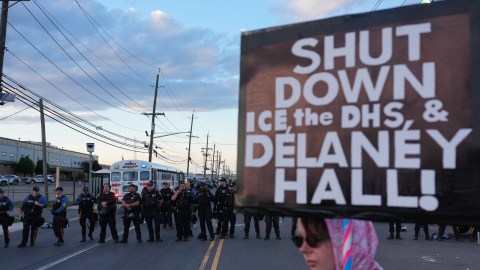newark-will-ask-the-courts-to-close-the-ice-immigration-detention-center