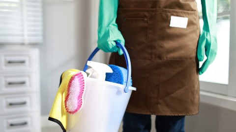 the-spiritual-meaning-of-dreaming-about-cleaning-a-dirty-place