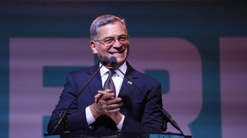 becerra-closes-the-gap-with-hilton-in-the-california-gubernatorial-primary