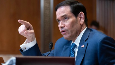 rubio-declares-the-“epic-fury”-operation-in-iran-concluded-and-affirms-that-the-us-has-moved-into-a-defensive-phase