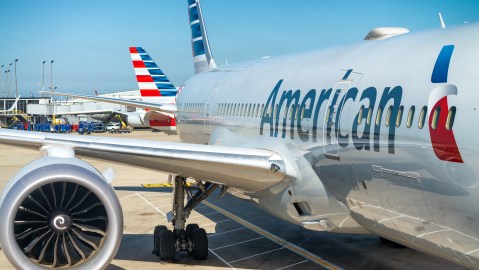 american-airlines-will-suspend-at-least-6-routes-due-to-the-high-cost-of-fuel