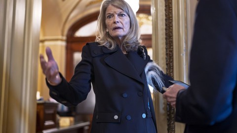 six-republican-senators-turned-their-backs-on-the-white-house-ballroom-project