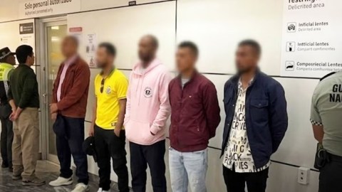 10-colombians-who-had-been-recruited-by-a-cartel-are-detained-at-the-guadalajara-airport