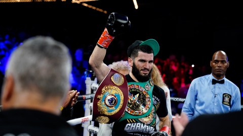 artur-beterbiev-attacks-david-benavidez-and-questions-some-of-his-triumphs