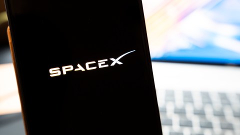 google-will-pay-a-fortune-to-spacex:-$920-million-per-month-for-computing-power-for-its-ai