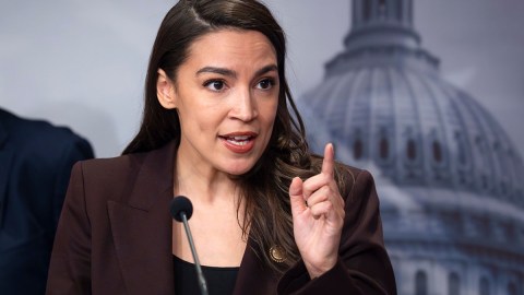 alexandria-ocasio-cortez-does-not-rule-out-running-as-a-democratic-candidate-for-president