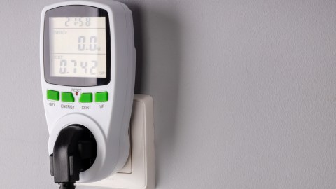 $9.ninety-nine-amazon-device-can-save-you-$100-on-electric-bills:-this-is-how-it-does-it