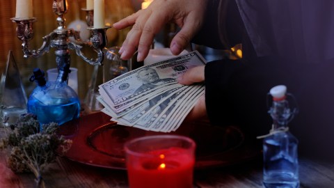 ritual-to-attract-your-most-desired-money-desires