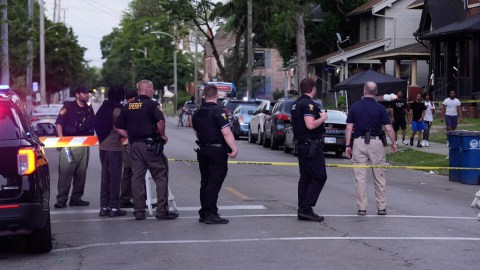 shooting-in-ohio-leaves-a-dozen-people-injured-during-a-pageant