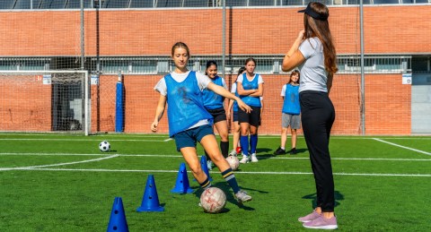 no-more-men’s-workouts!-fifa-launches-project-to-improve-the-health-and-performance-of-female-athletes