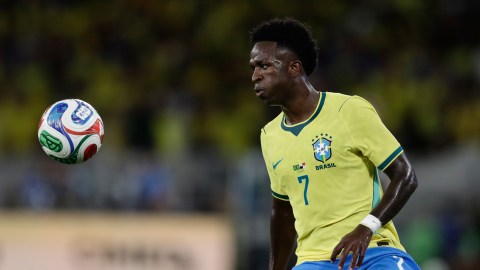 vinicius-junior-will-show-“his-best-version”-at-the-world-cup,-according-to-ancelotti