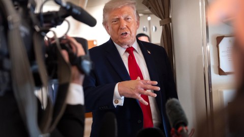 trump-will-ask-netanyahu-not-to-respond-to-iran’s-attacks-to-prevent-negotiations-from-failing