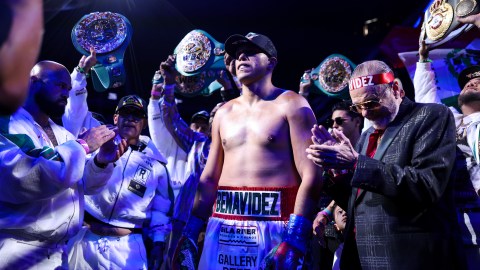 david-benavidez’s-corner-considers-beterbiev-a-rival-to-fear