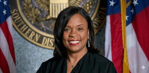 pressure-mounts-for-federal-judge-who-had-sex-with-police-officer-in-her-offices-to-resign