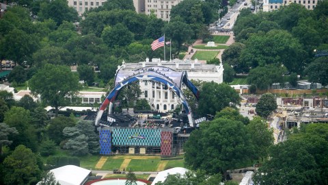 federal-lawsuit-seeks-to-stop-controversial-ufc-event-at-the-white-house-for-trump’s-birthday