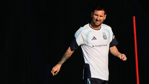 lionel-scaloni-updates-messi’s-status-before-the-world-cup