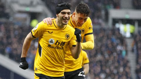 raul-jimenez-returns-to-wolverhampton:-the-mexican-idol-will-seek-promotion-to-the-premier-league