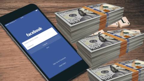 woman-discovers-on-facebook-that-she-won-the-lottery-jackpot