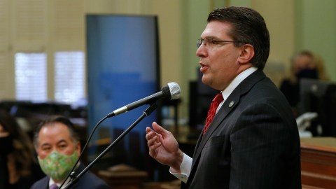 california-lawmakers-propose-changes-to-vote-counting-system