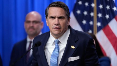 three-immigrants-are-accused-of-operating-a-network-to-bring-children-into-the-us