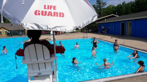 pool-season-in-los-angeles-begins-with-community-event