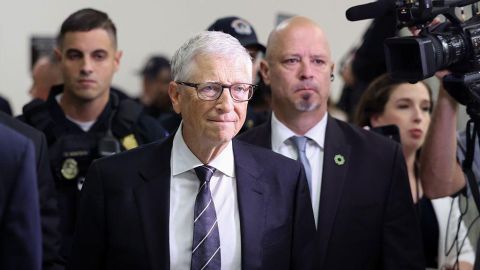 invoice-gates-tells-congress-that-jeffrey-epstein-tried-to-use-his-infidelities-to-pressure-him