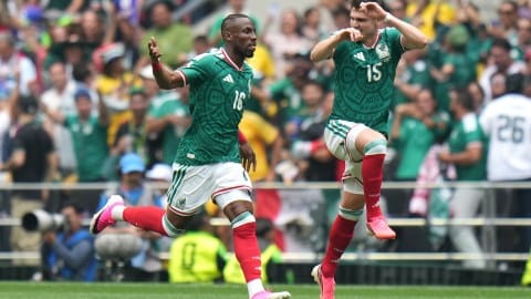 canelo-alvarez-praised-julian-quinones-in-the-first-match-of-el-tri