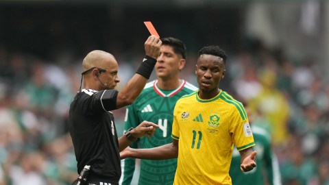 between-the-ball-and-reality:-the-whistle-that-does-not-erase-debts