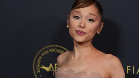 ariana-grande-creates-her-“brighter-days-ahead”-foundation-to-protect-the-most-vulnerable