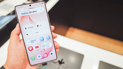 do-you-see-a-green-dot-on-your-android?-someone-could-be-recording-you-right-now
