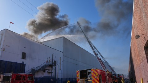 mayor-bass-declares-state-of-emergency-due-to-fire-in-boyle-heights