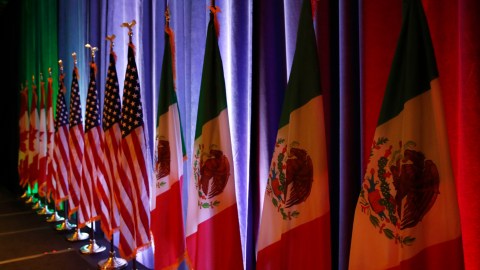 the-third-round-of-negotiations-to-adjust-the-usmca-as-trump-wishes-moves-to-mexico