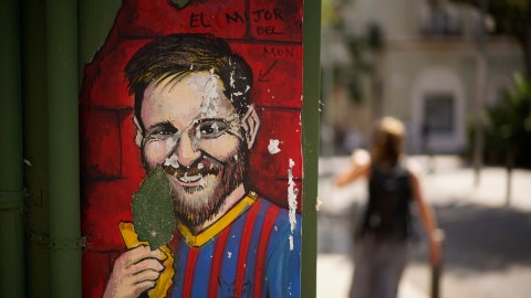 mural-of-messi-and-lamine-yamal-in-barcelona-was-vandalized